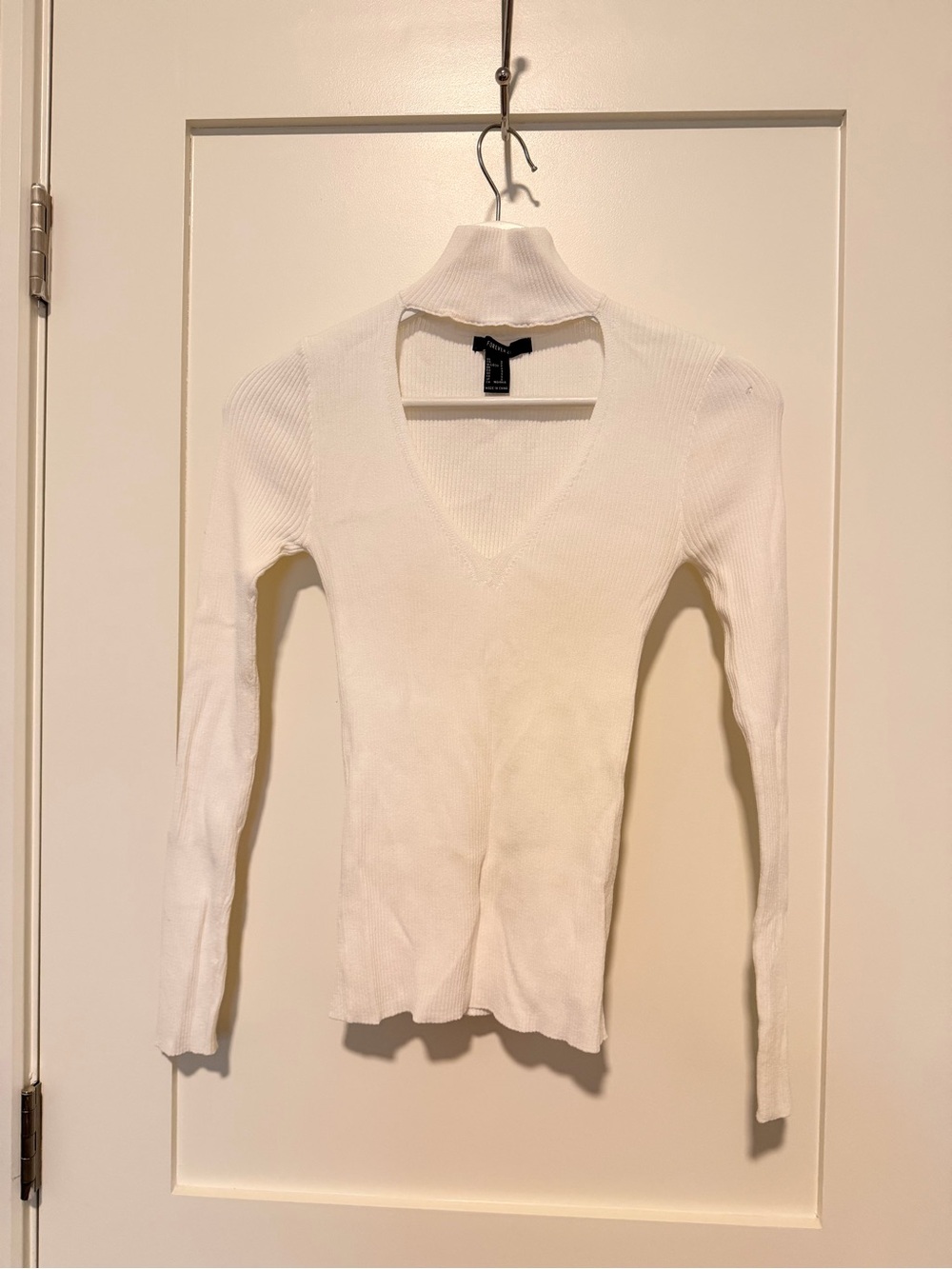 Forever 21 Cream Ribbed V-Neck Mock Neck Long Sleeve Top